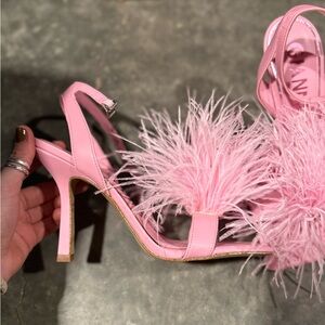 Gianni Bini Pink Feathered Heels